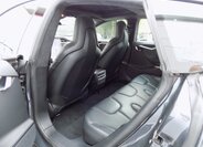 Tesla Model S 13