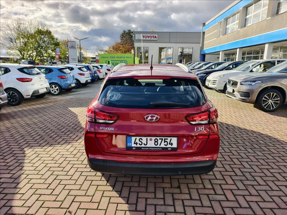 Hyundai i30 Kombi 998,0 88 kw
