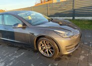 Tesla Model 3 Sedan 0,0 0
