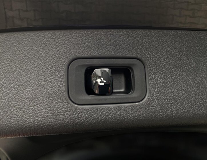 Mercedes-Benz GLC SUV / Terénní 2,0 l 150 kw