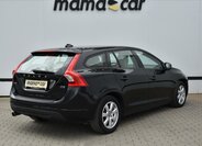 Volvo V60 Kombi 2,0 l 120 kw
