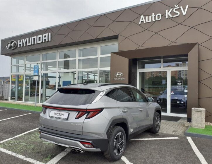 Hyundai Tucson SUV 1,6 l 110 kw