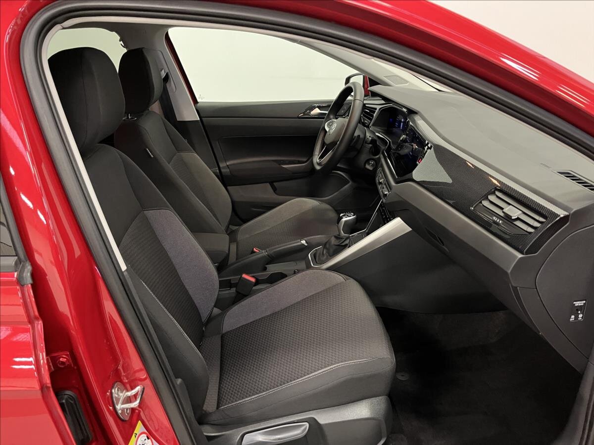 Volkswagen Polo Hatchback 999,0 85 kw