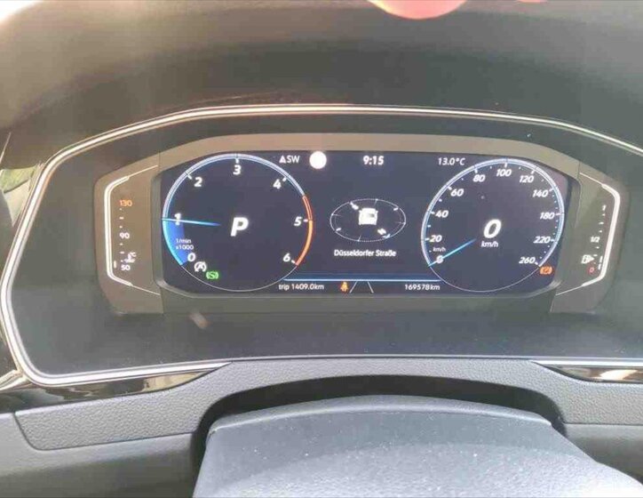 Volkswagen Passat Kombi 2,0 l 110 kw