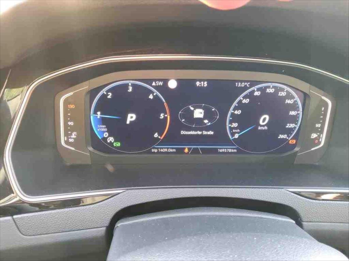 Volkswagen Passat Kombi 2,0 l 110 kw