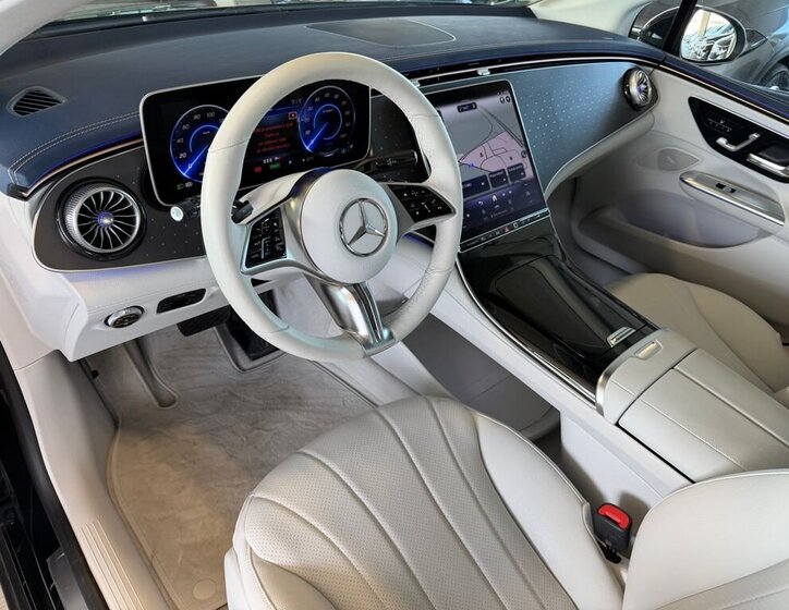 Mercedes-Benz EQE SUV 0,0 180 kw