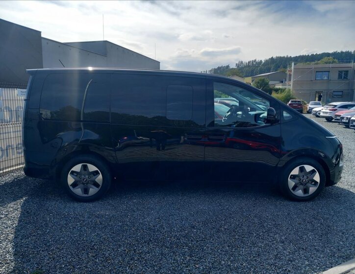Hyundai Staria VAN-Minibus 1,6 l 117 kw