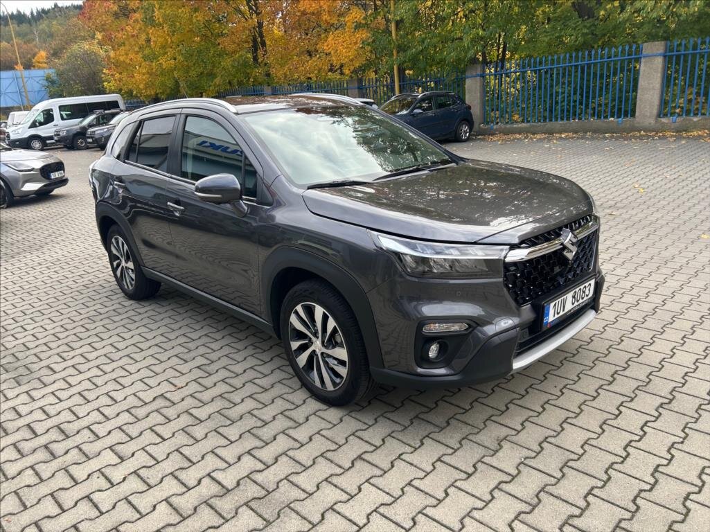 Suzuki S-Cross