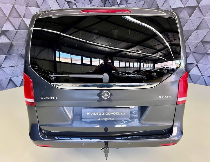 Mercedes-Benz Třídy V 6