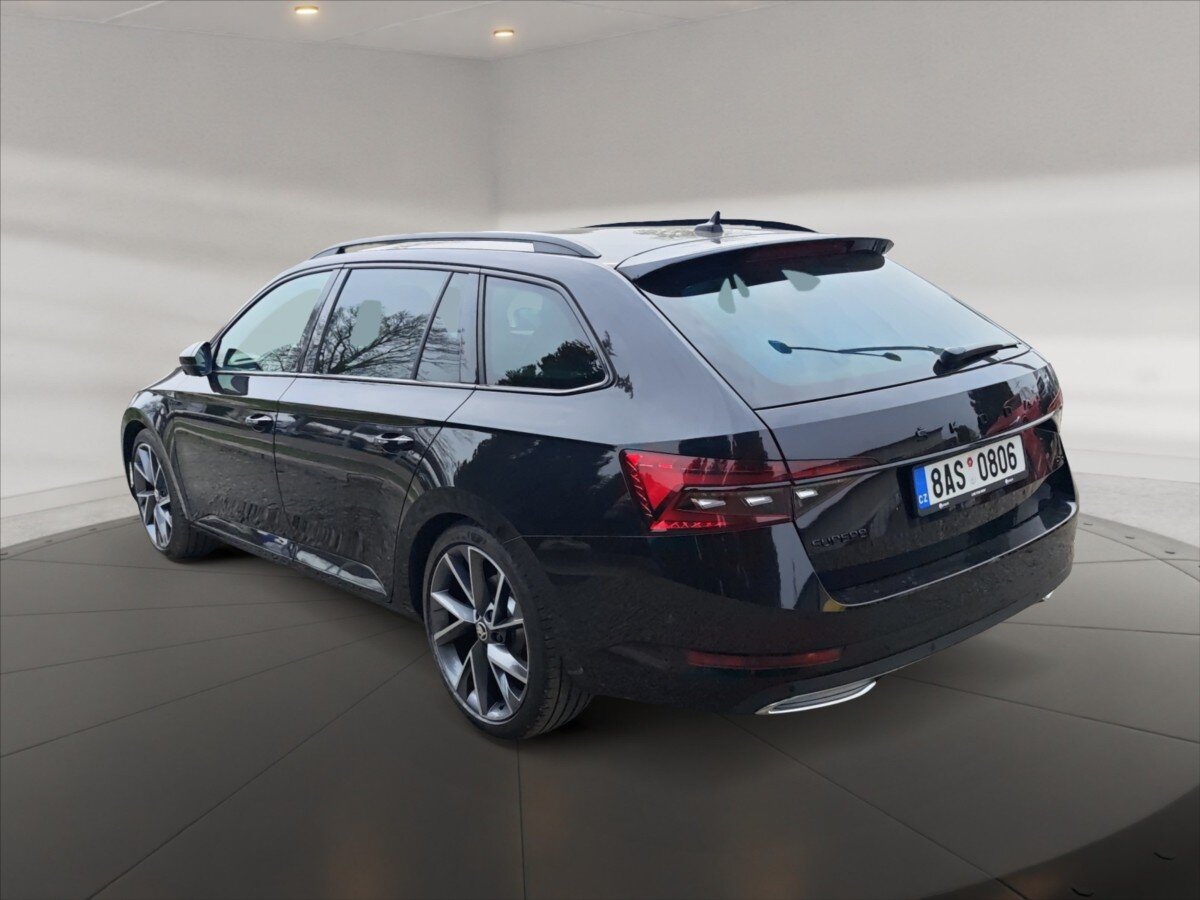 Škoda Superb Kombi 2,0 l 147 kw