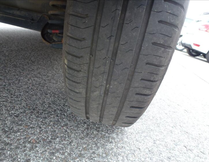 Dacia Logan Sedan / Limuzína 1,6 l 64 kw