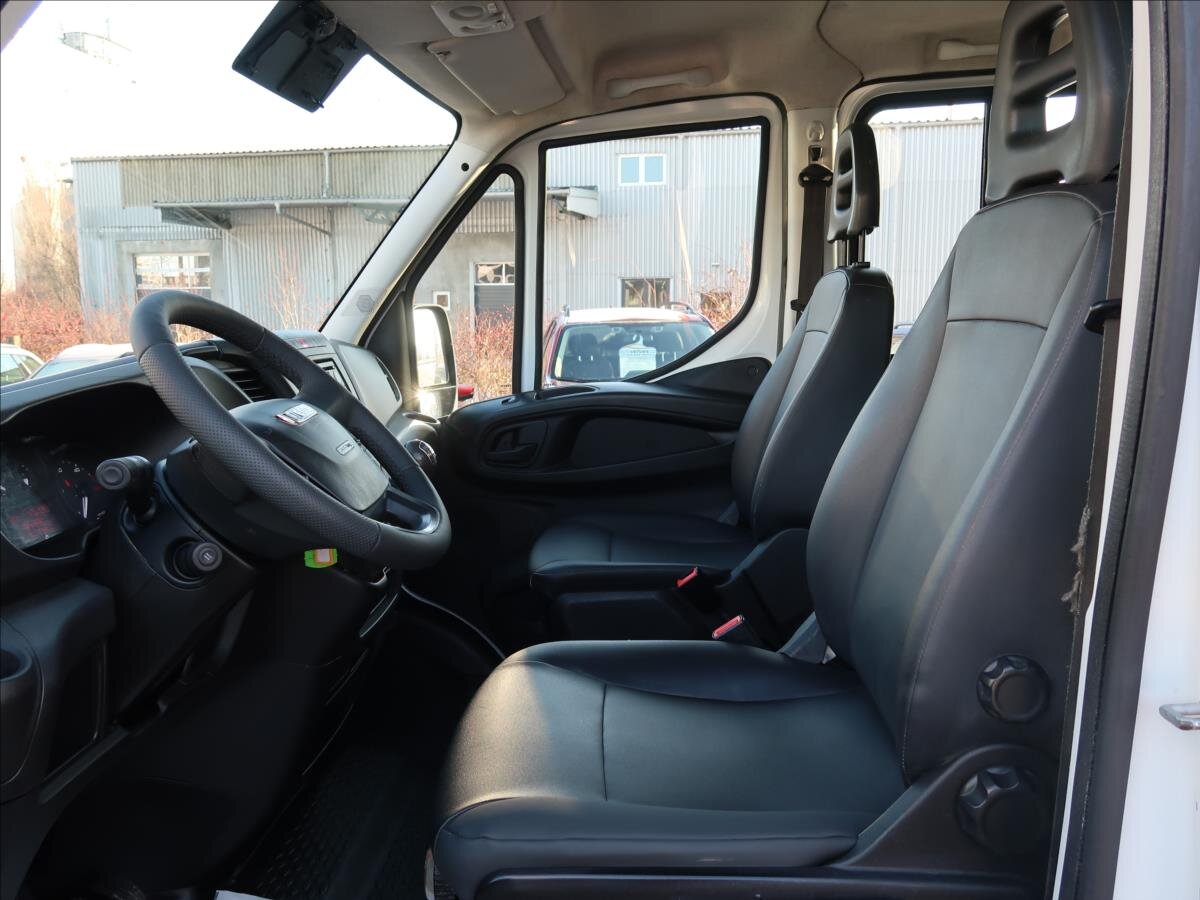 Iveco Daily Sklápěč 2,3 l 100 kw