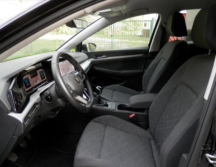 Volkswagen Golf Hatchback 1,5 l 110 kw