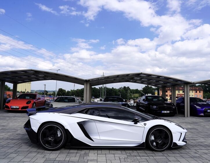 Lamborghini Aventador Kupé 6,5 l 1190 kw