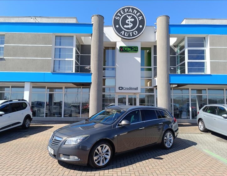 Opel Insignia Kombi 2,0 l 143 kw