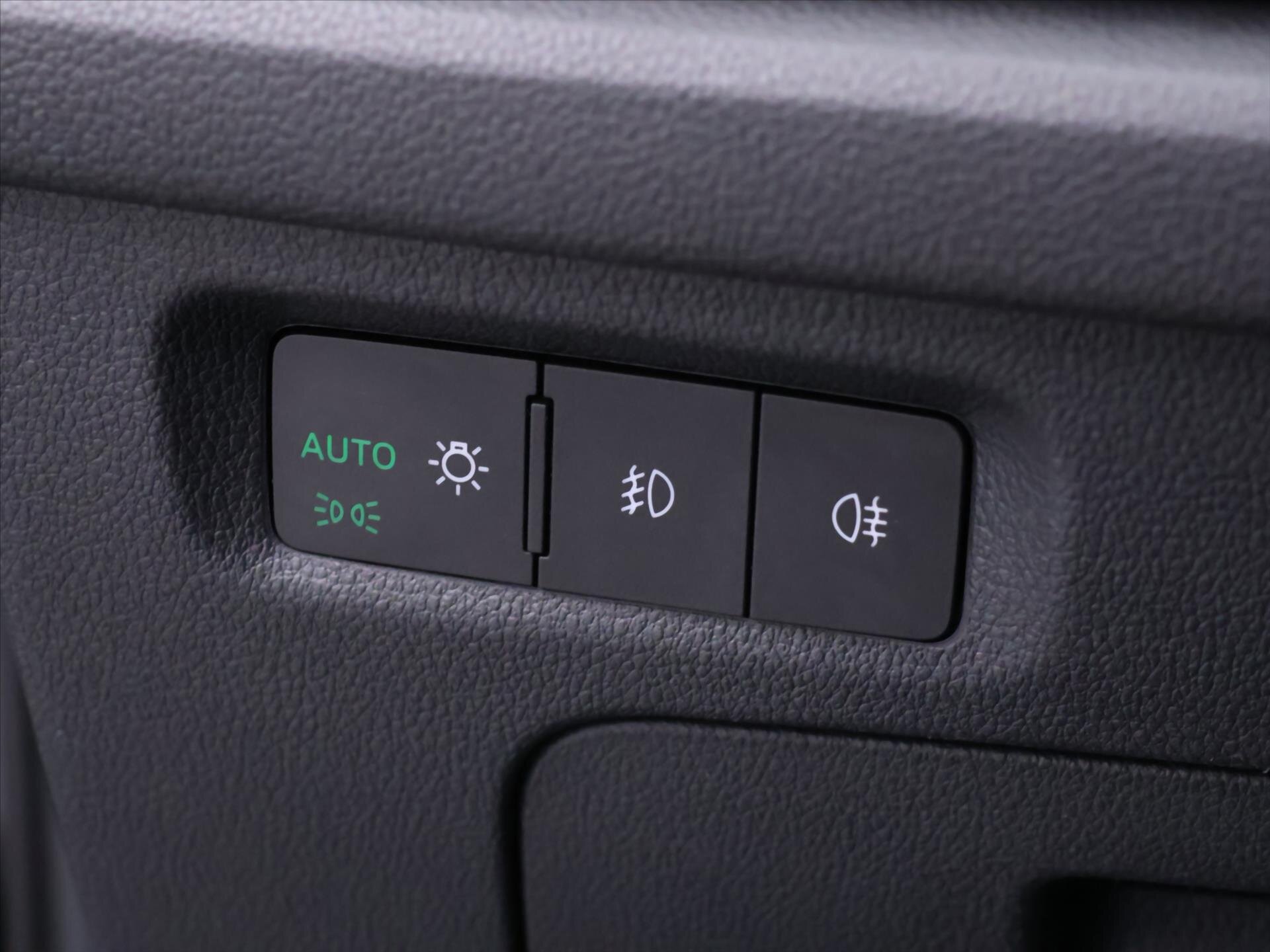 Škoda Octavia Liftback 2,0 l 85 kw