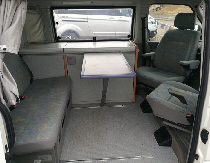 Volkswagen Ostatní Ostatní 2,4 l 57 kw