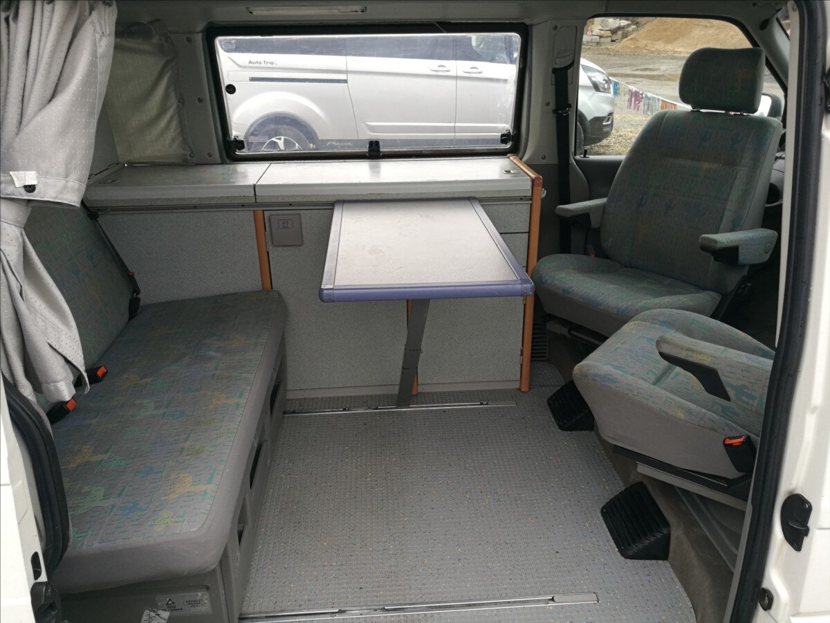 Volkswagen Ostatní Ostatní 2,4 l 57 kw