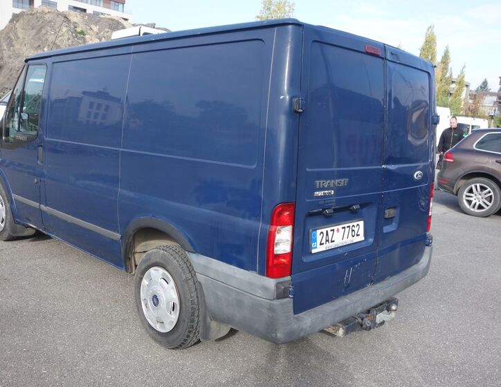 Ford Transit 16