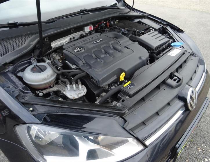 Volkswagen Golf Kombi 1,6 l 81 kw