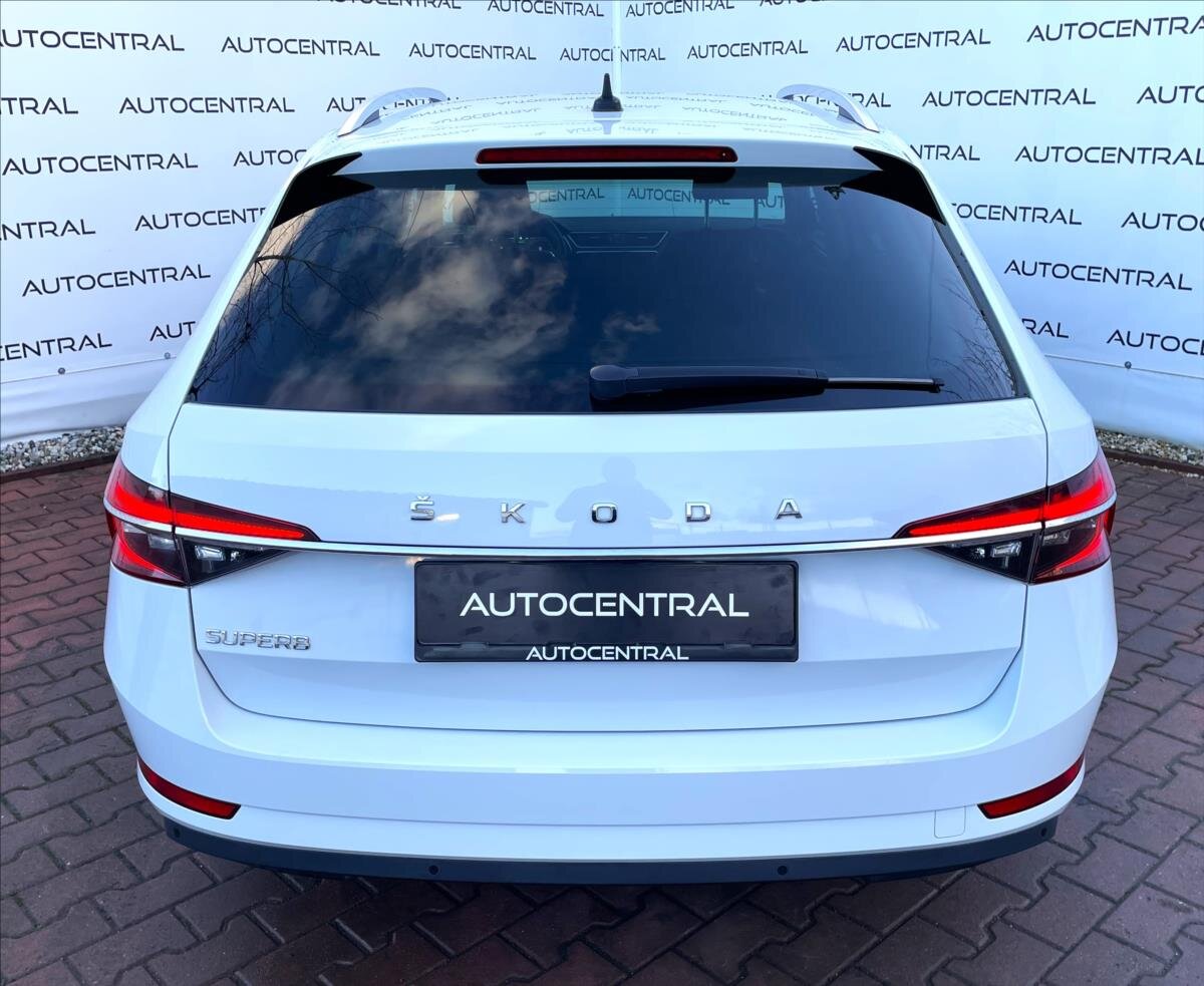 Škoda Superb Kombi 2,0 l 147 kw