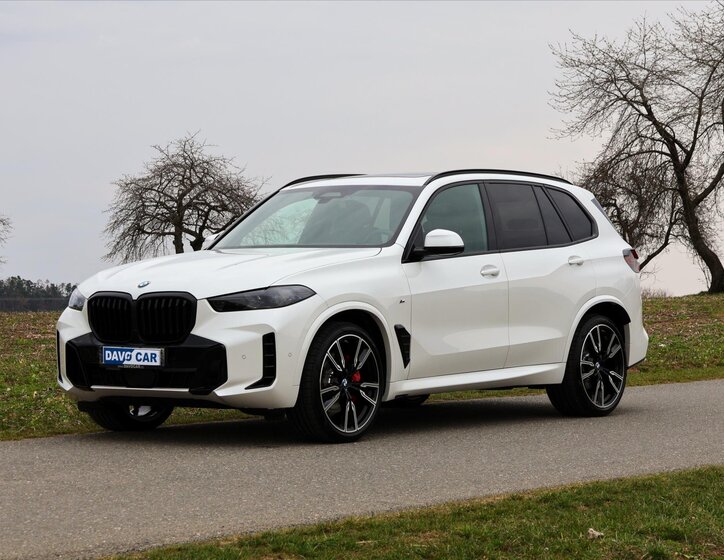 BMW X5 SUV / Terénní 3,0 l 259 kw