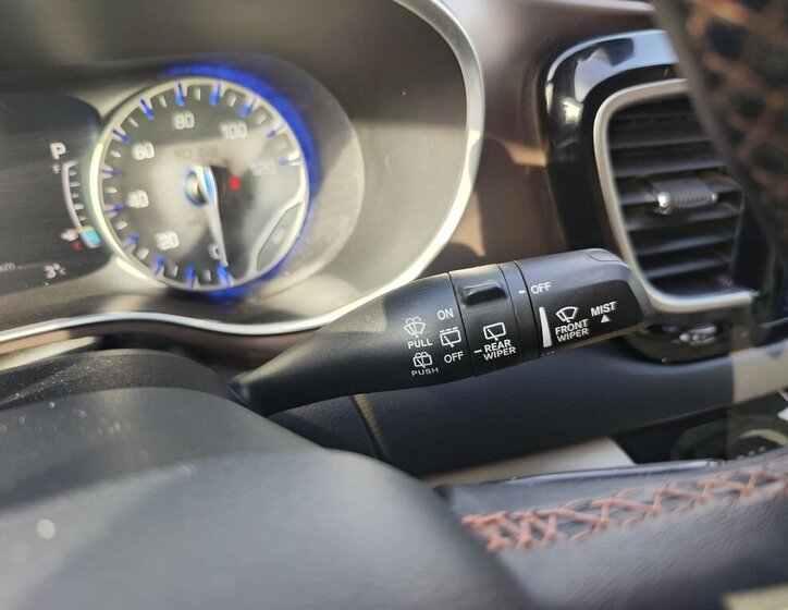 Chrysler Pacifica MPV 3,6 l 214 kw