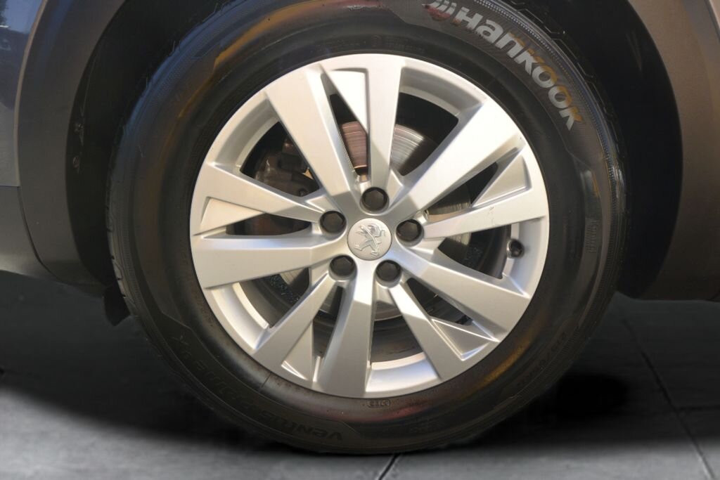 Peugeot 3008 SUV / Terénní 1,2 l 96 kw