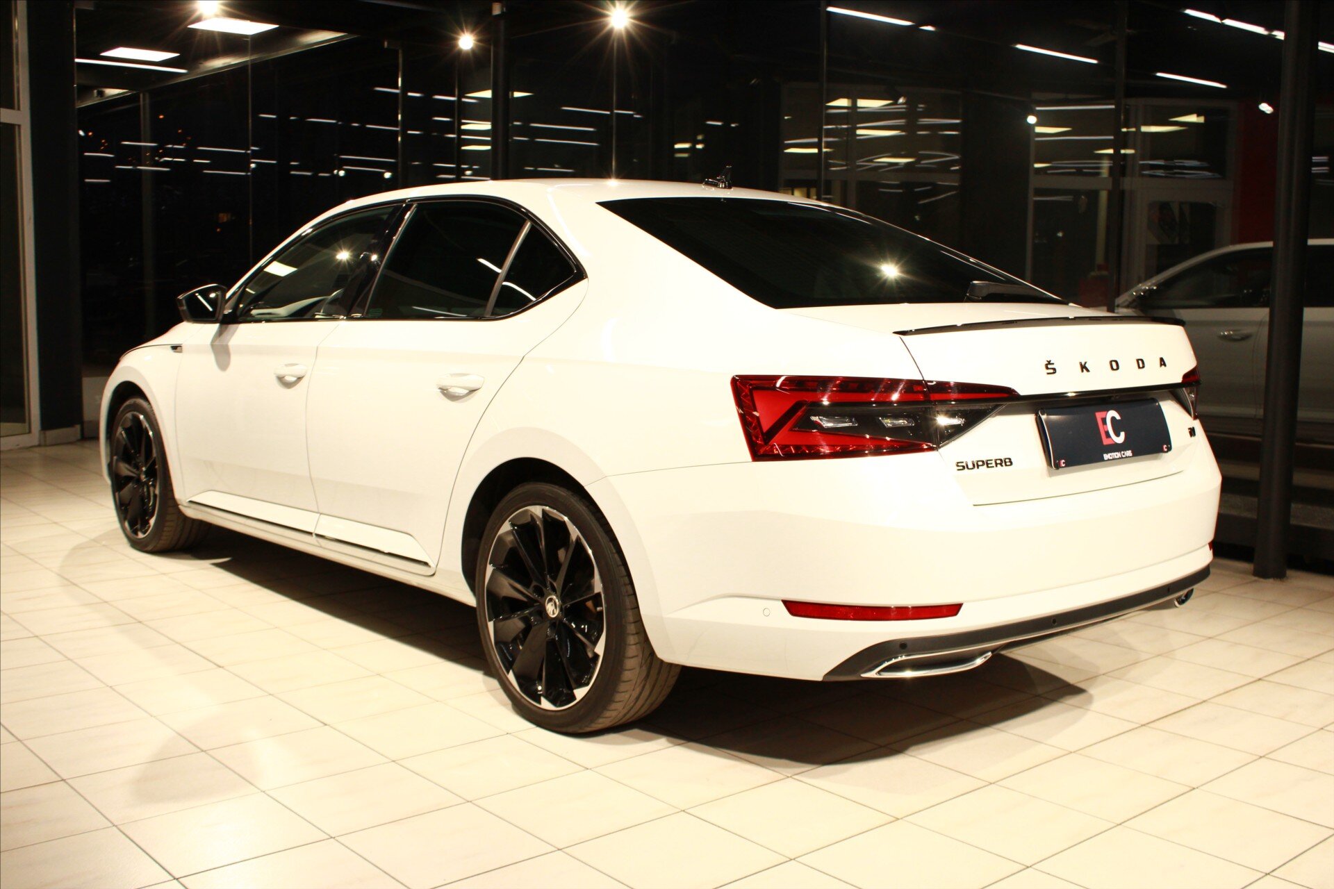 Škoda Superb Liftback 1,4 l 160 kw