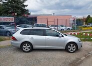 Volkswagen Golf Kombi 1,6 l 77 kw