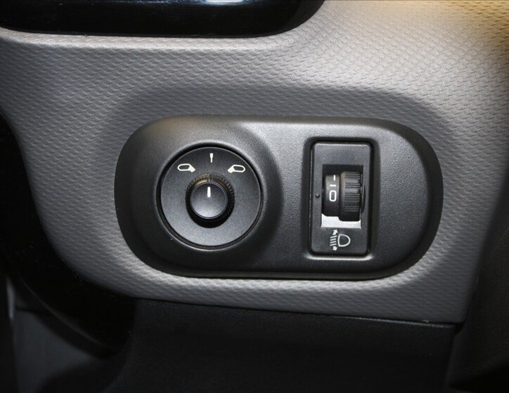 Citroën C4 Cactus Hatchback 1,2 l 60 kw