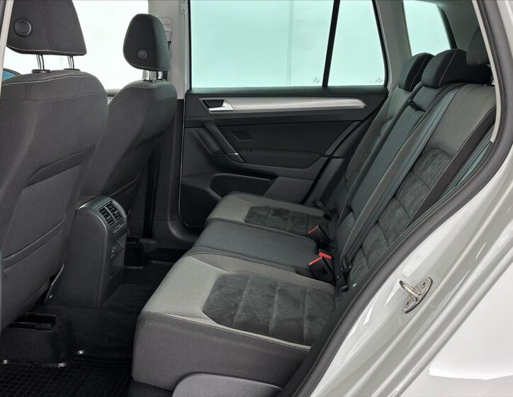 Volkswagen Golf Sportsvan MPV 1,4 l 92 kw