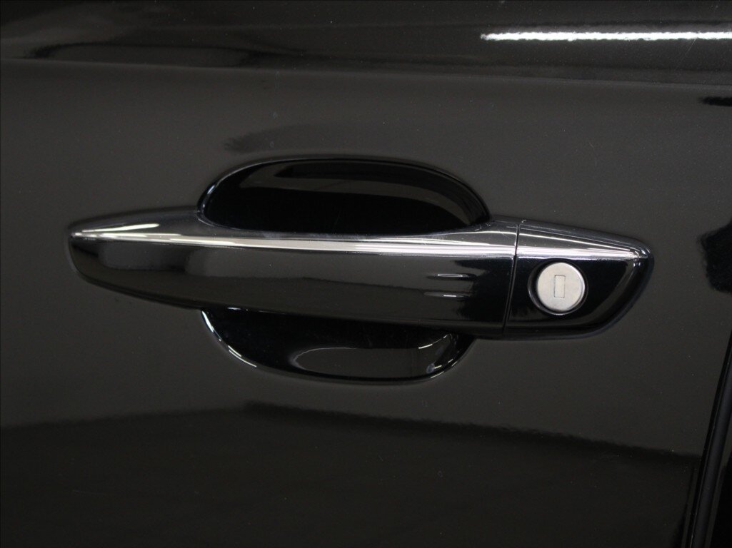 DS Automobiles DS7 Crossback SUV 1,6 l 221 kw