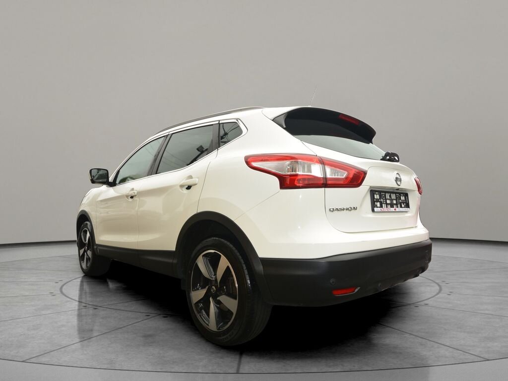 Nissan Qashqai SUV / Terénní 1,2 l 85 kw