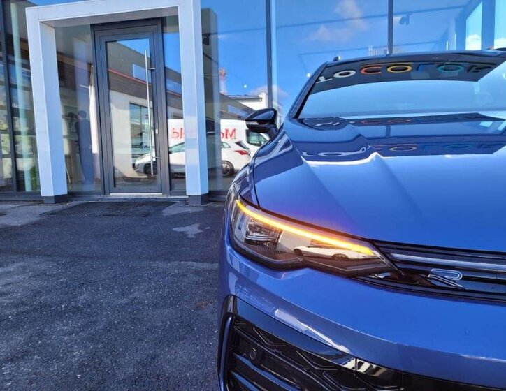 Volkswagen Golf Kombi 2,0 l 110 kw