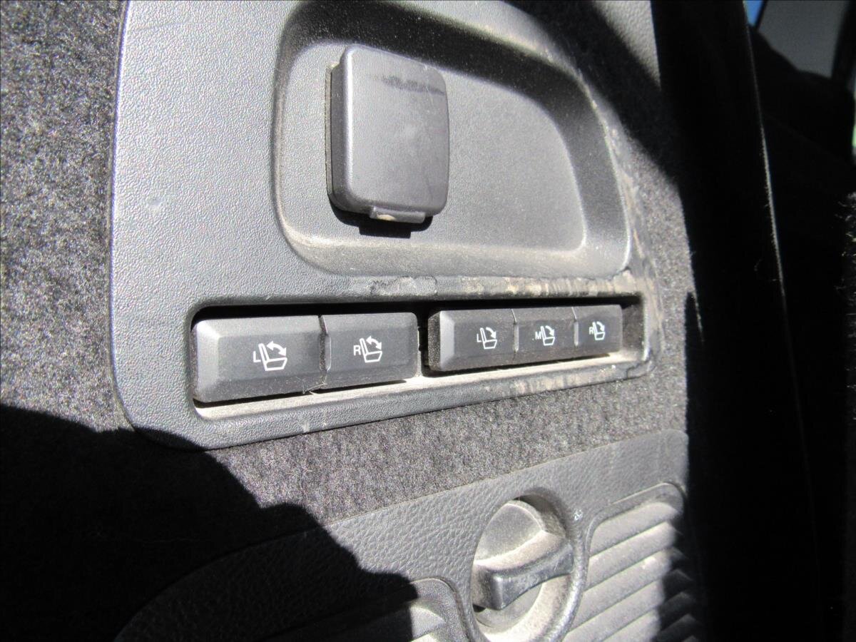 Ford Galaxy Kombi 2,0 l 110 kw