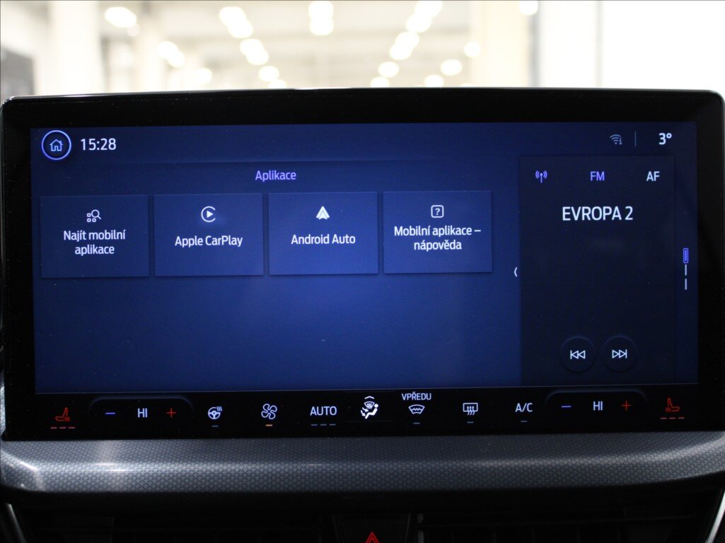 Ford Focus Kombi 999,0 114 kw