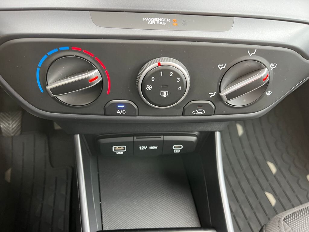 Hyundai i20 Hatchback 1,2 l 57 kw