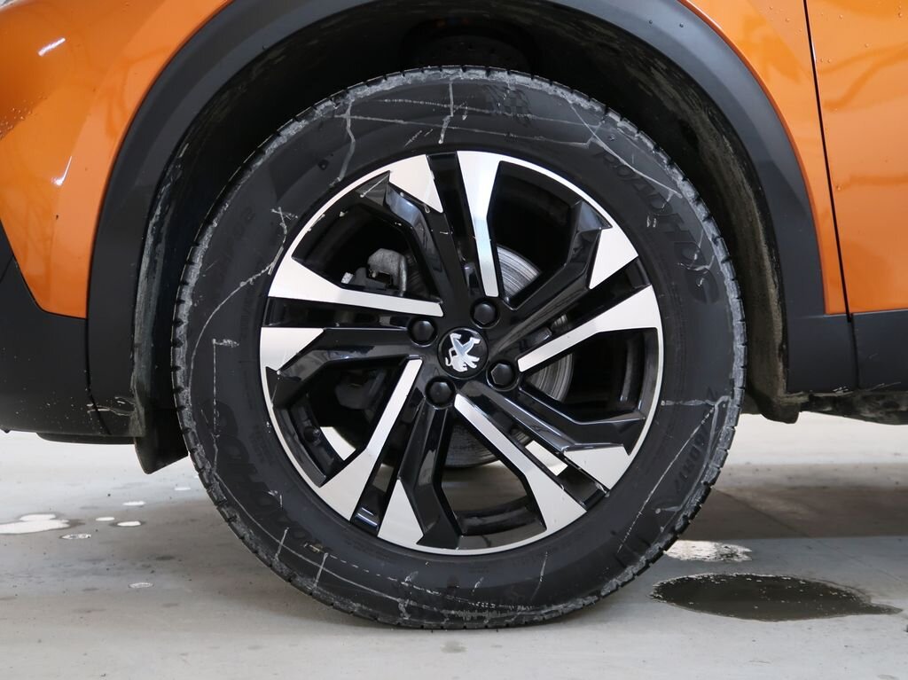 Peugeot 2008 SUV 1,2 l 74 kw