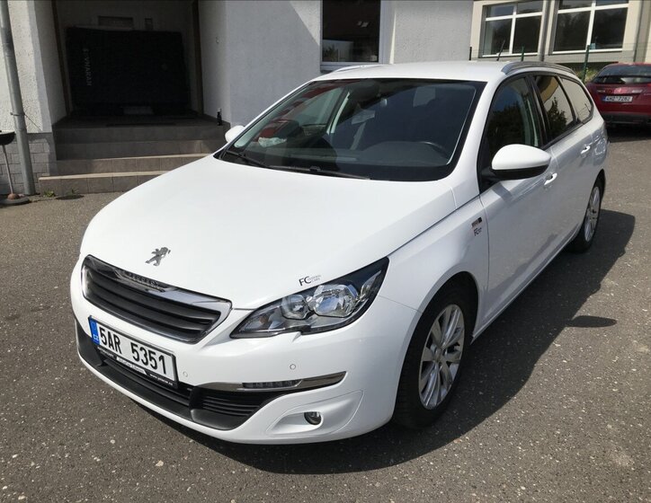 Peugeot 308 Kombi 1,2 l 81 kw