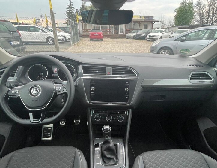 Volkswagen Tiguan SUV / Terénní 2,0 l 110 kw