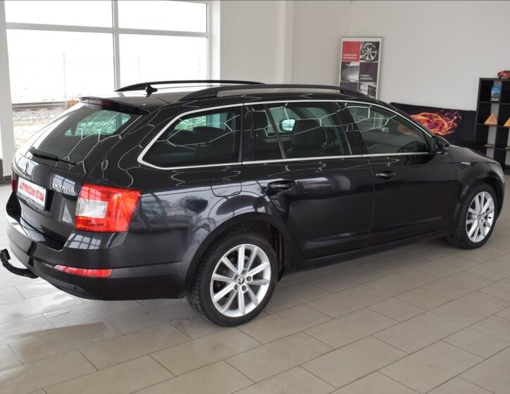 Škoda Octavia Kombi 2,0 l 110 kw