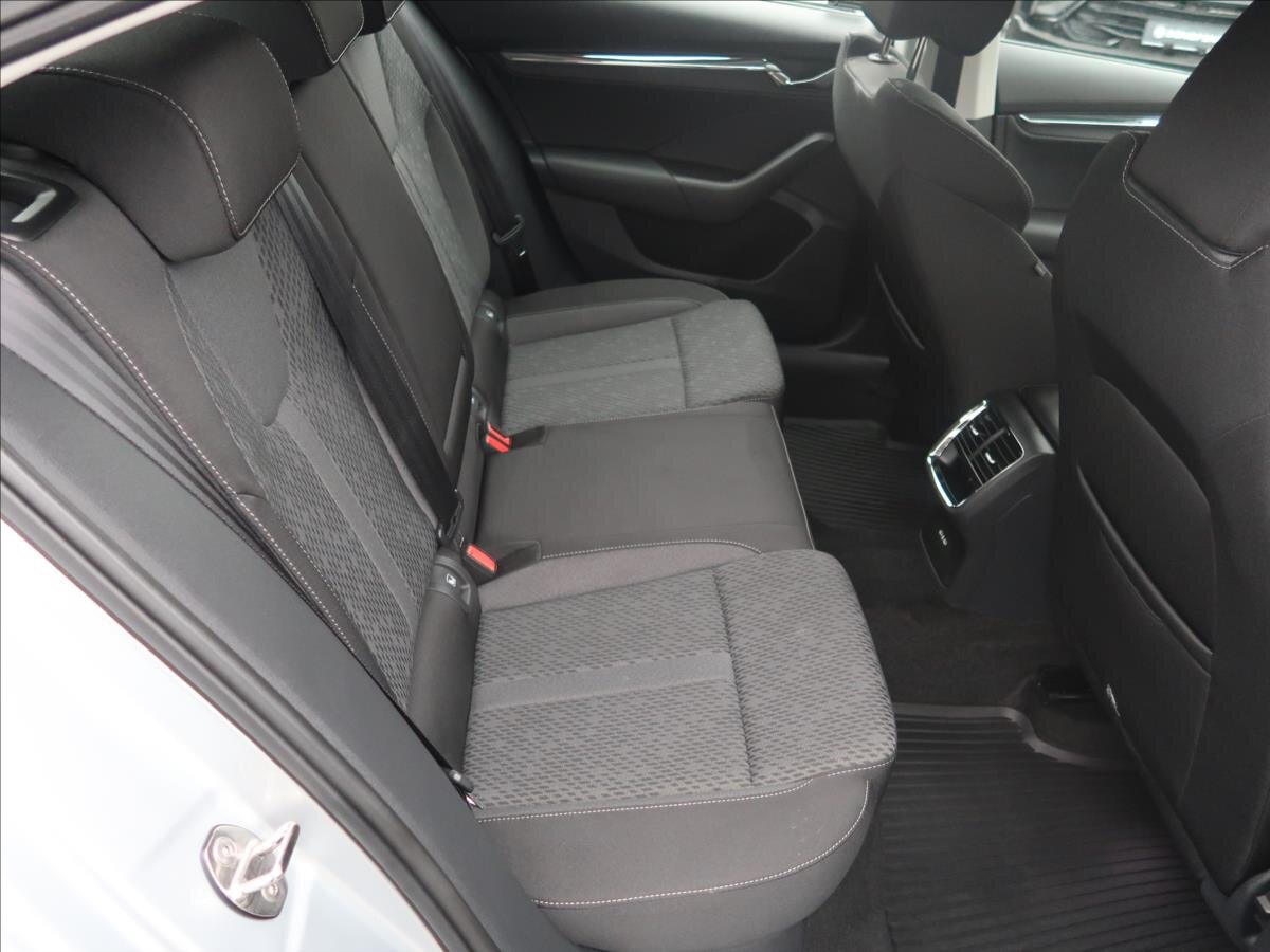 Škoda Octavia Liftback 1,5 l 110 kw