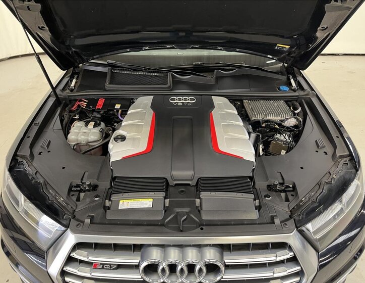 Audi SQ7 SUV / Terénní 4,0 l 320 kw