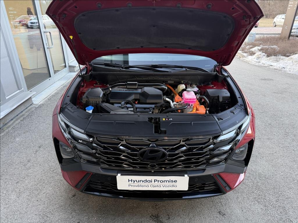 Hyundai Tucson SUV 1,6 l 158 kw