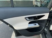 Mercedes-Benz Třídy E Kombi 2,0 l 145 kw