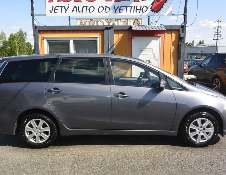 Mitsubishi Grandis 4