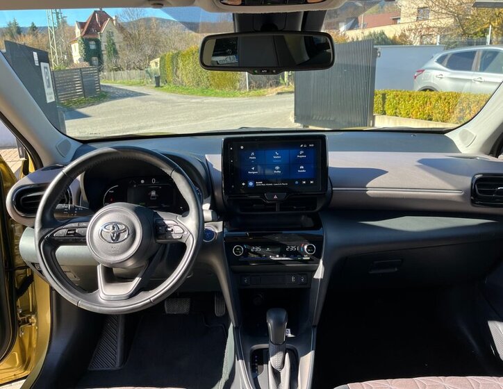 Toyota Yaris Cross SUV / Terénní 1,5 l 68 kw