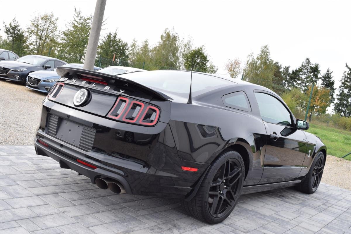 Ford Mustang Kupé 5,8 l 485 kw