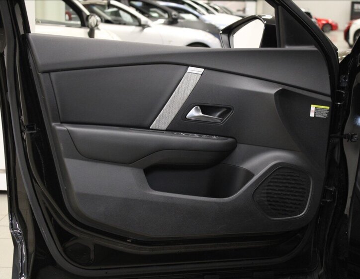 Citroën C4 SUV / Terénní 1,2 l 96 kw